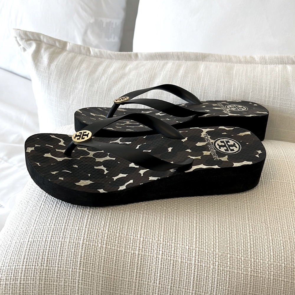 Tory Burch Flip Flops